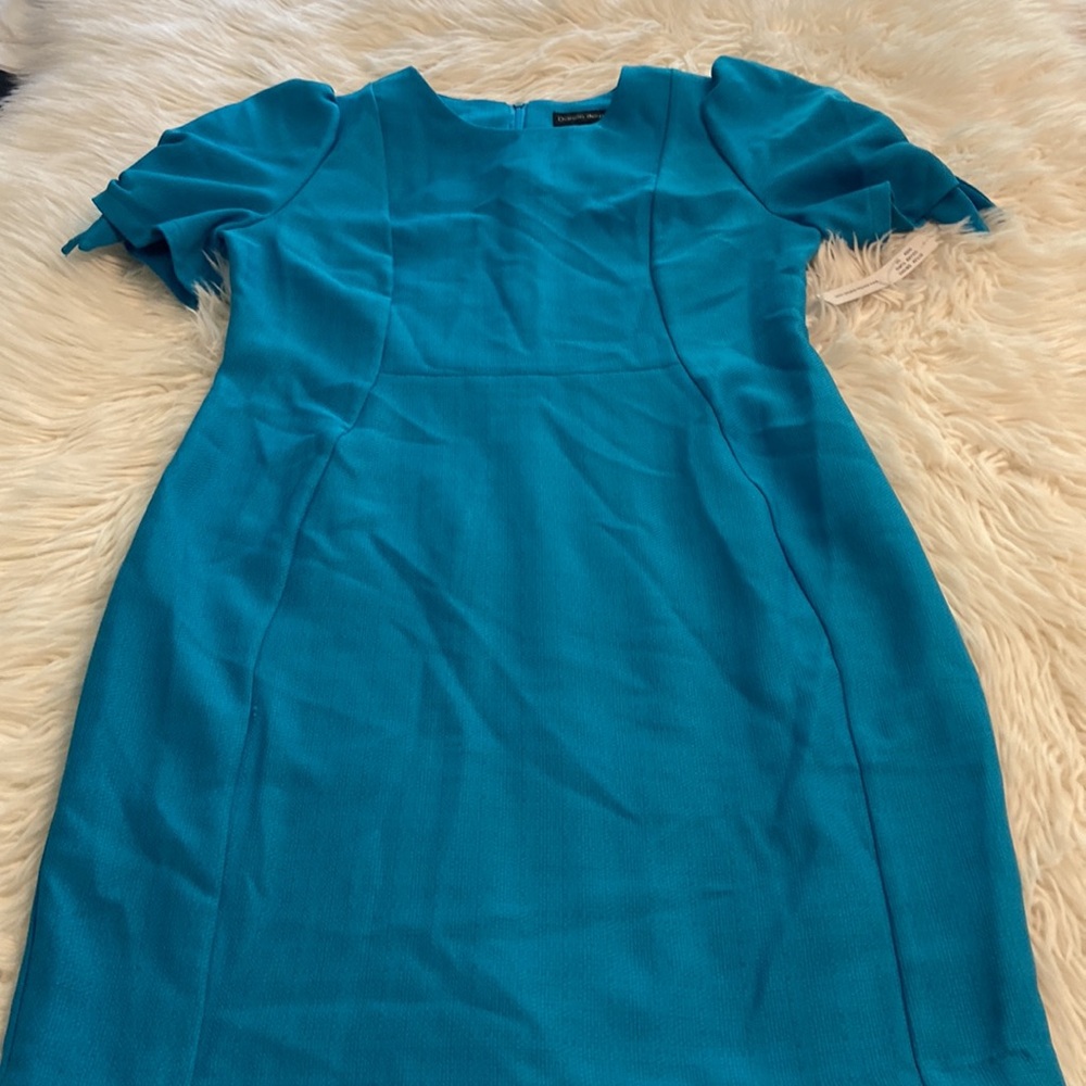 Danilo Boutique Women’s Dress size 10 beautiful blue color length 36” - Picture 8 of 12